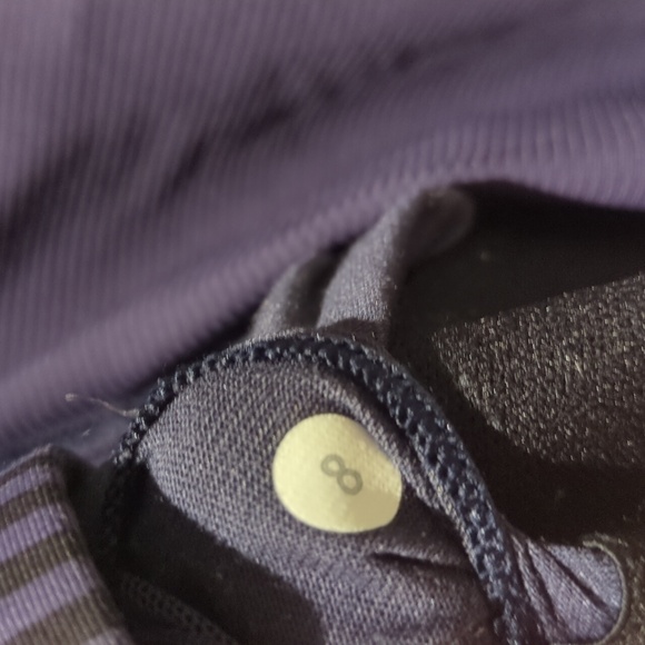 Lululemon Tank - Size 8 - Picture 5 of 5